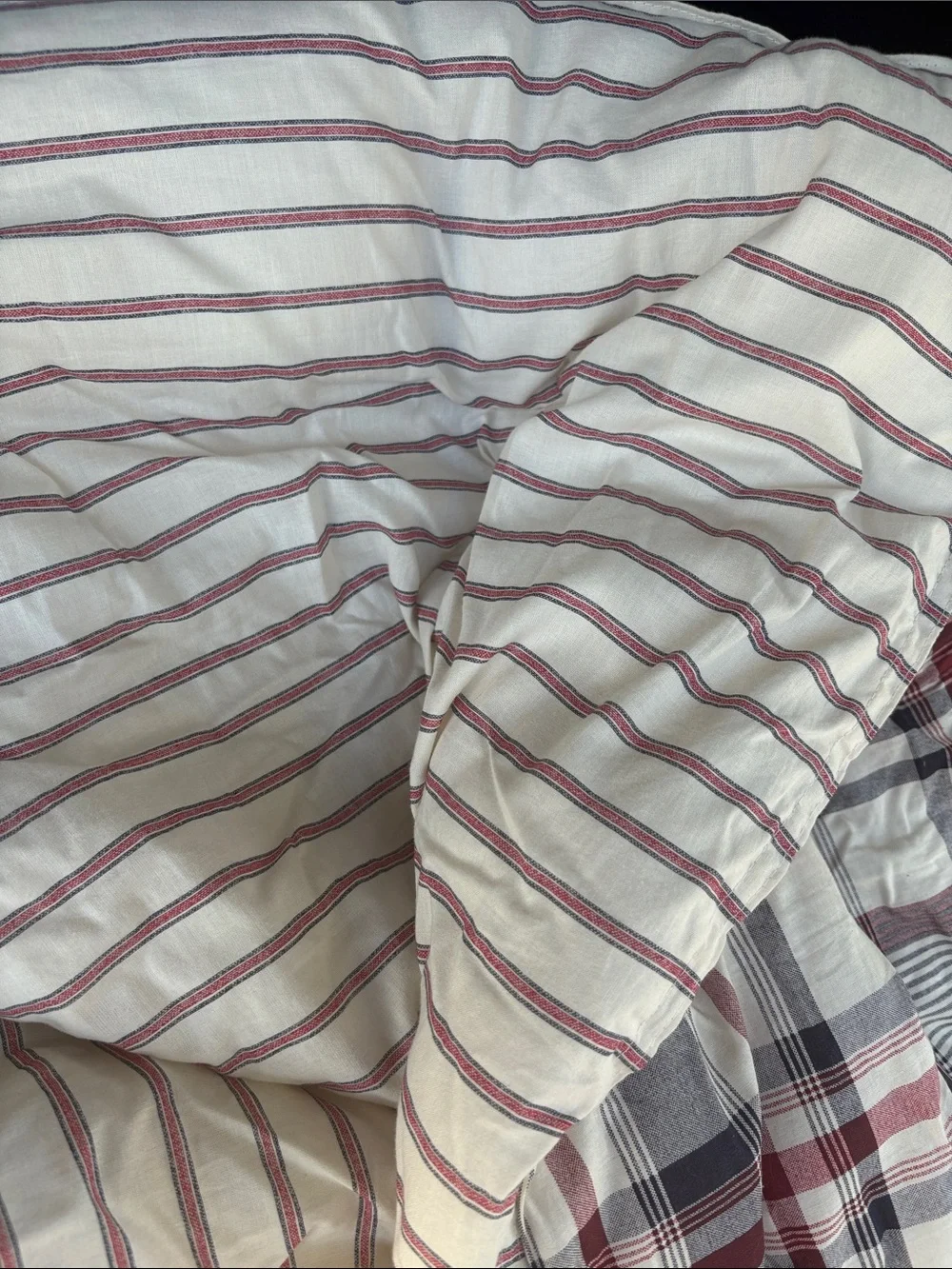 Tommy Hilfiger reversible plaid comforter red blue